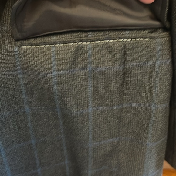 Coppley Windowpane Plaid Sport Coat, 42R - Picture 6 of 12